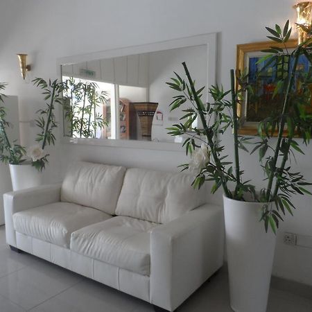 Geotanya Apartments Лимасол Экстерьер фото
